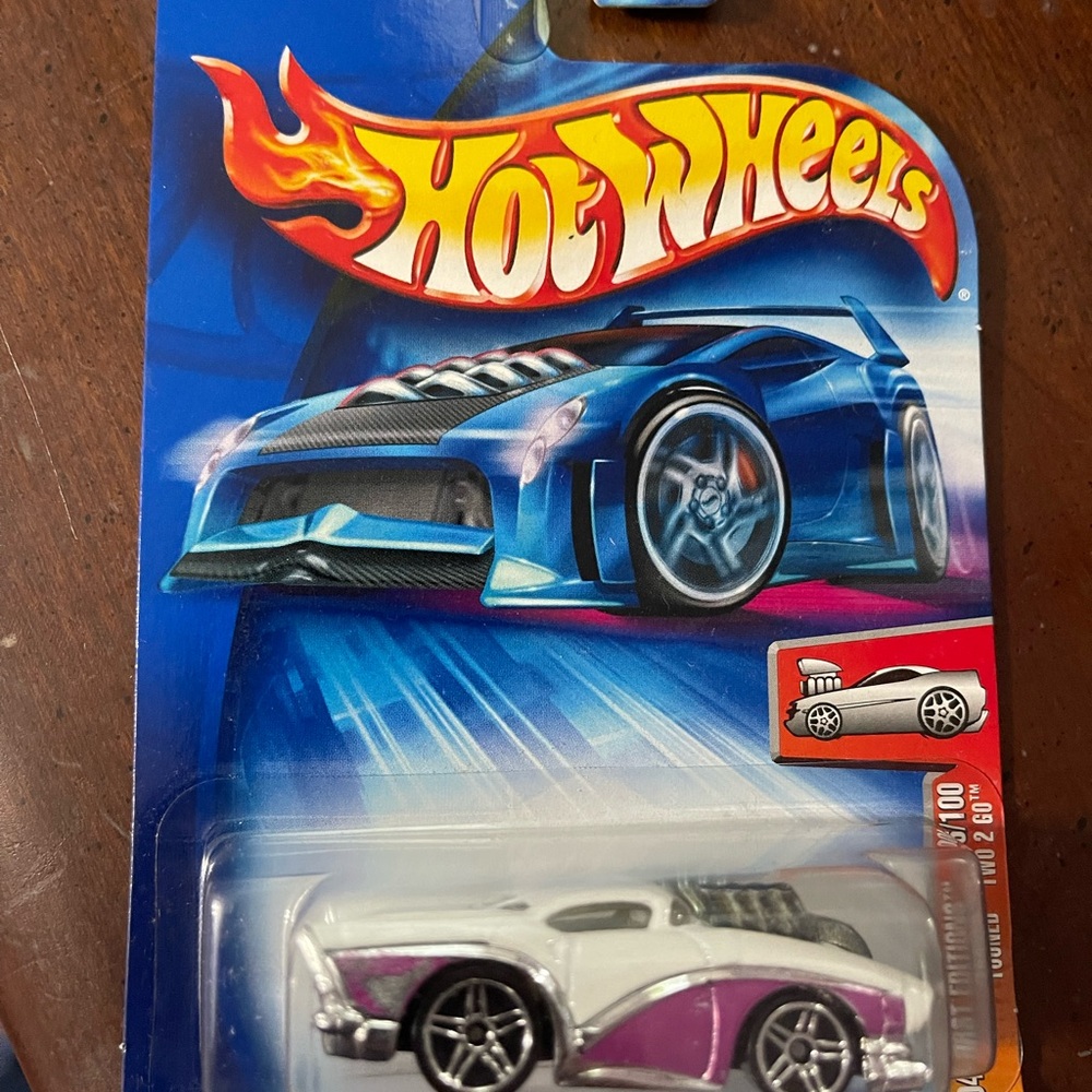 Hot Wheels 2004 First Editions #6 /100. Tooned 2 Go. New in package!
